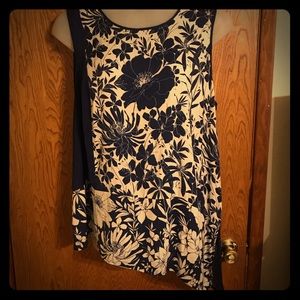 Asymmetric Polyester Silk Floral Shell 3x